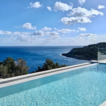 فيلة Aquaterra Luxurious Seafront Kefalonia Skala