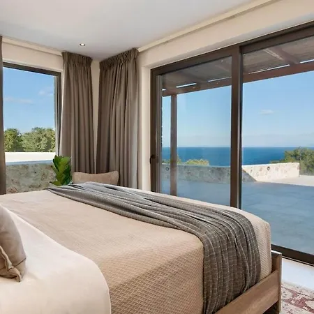 Aquaterra Luxurious Seafront Kefalonia Skala Villa *