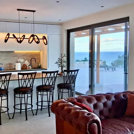 Aquaterra Luxurious Seafront Kefalonia Skala Villa *