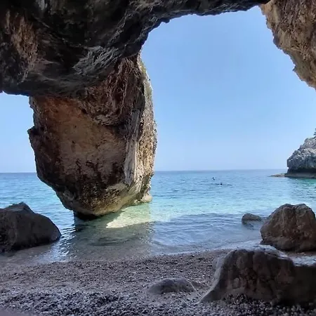 Aquaterra Luxurious Seafront Kefalonia Skala * Annináta